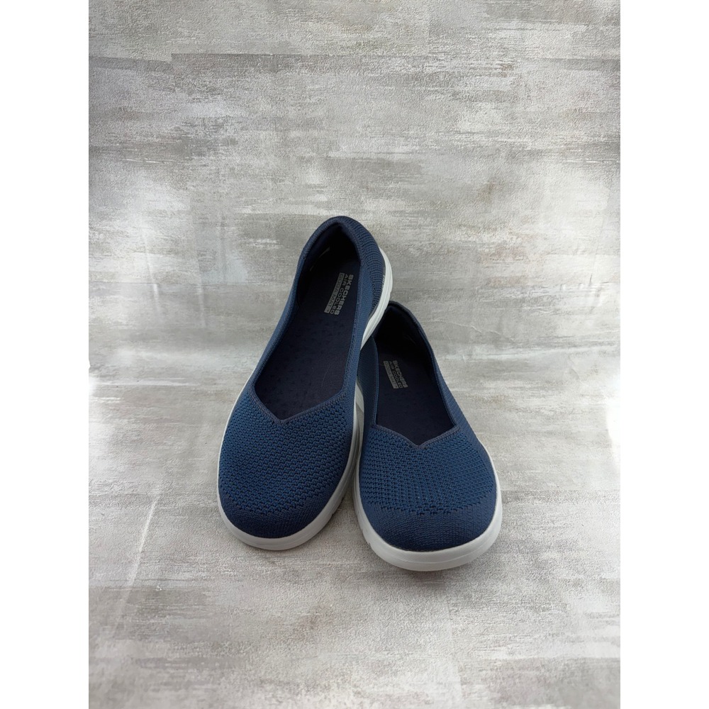 Skechers On-The-Go Dreamy Navy Blue Knit Slip On Walking Shoes 136398 Women Sz 8